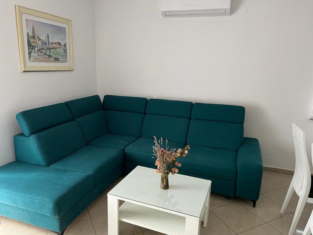 וודיצה Apartments Purkovic מראה חיצוני תמונה