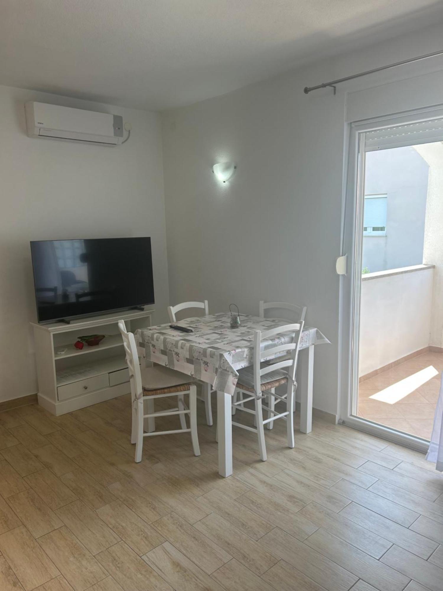 וודיצה Apartments Purkovic מראה חיצוני תמונה