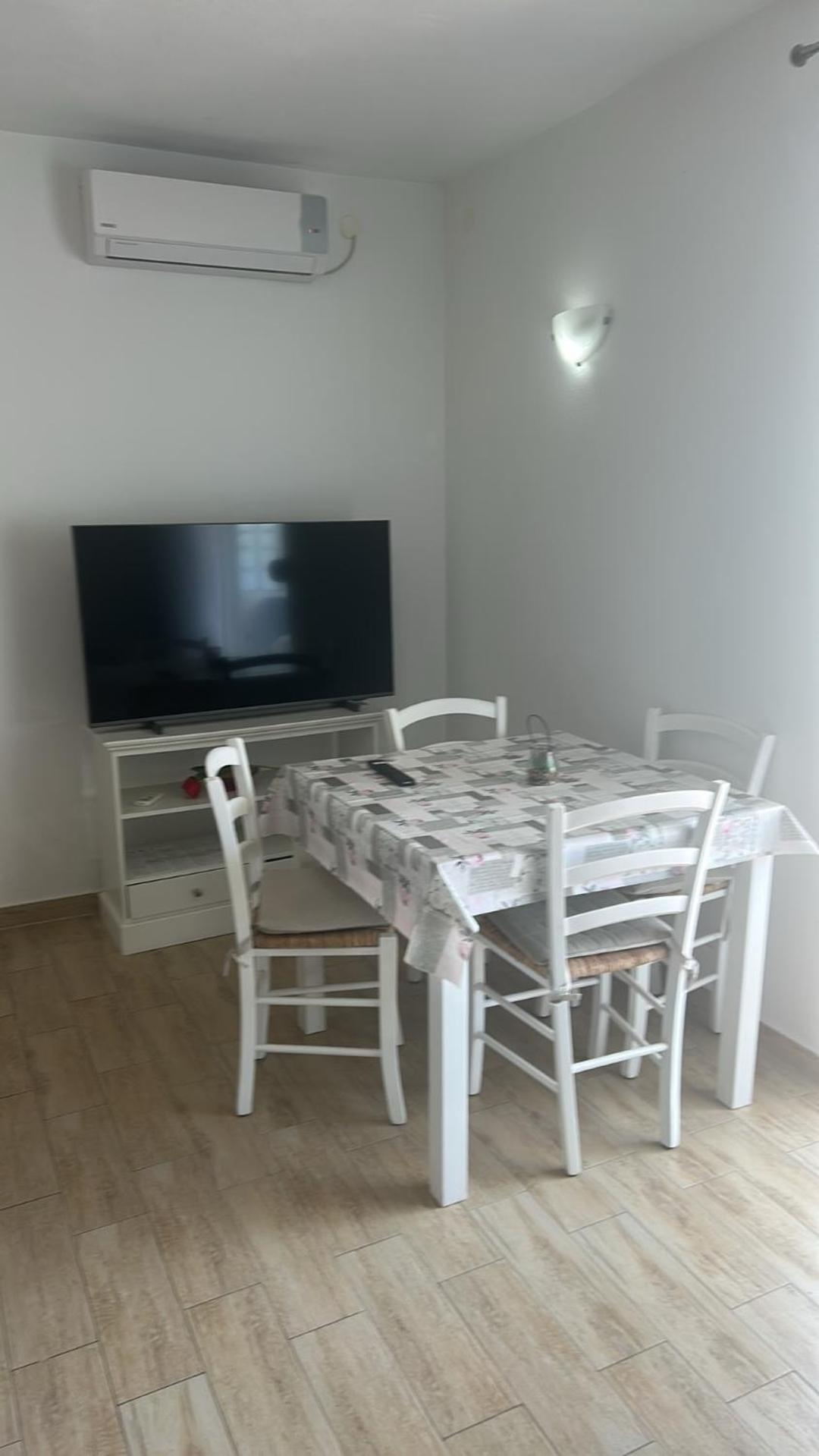וודיצה Apartments Purkovic מראה חיצוני תמונה