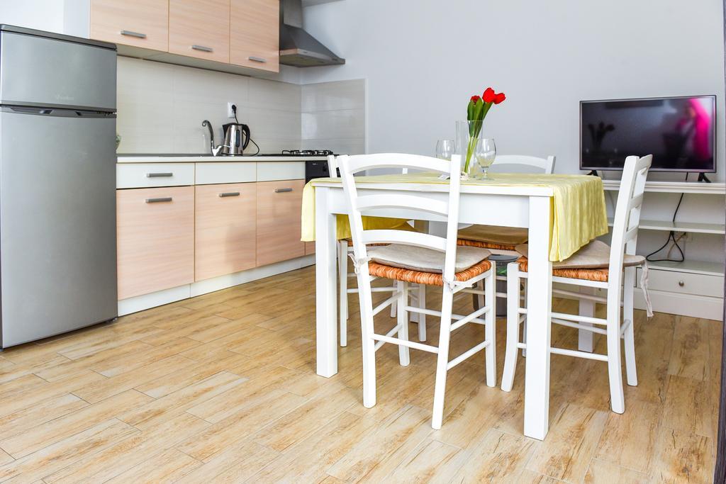 וודיצה Apartments Purkovic מראה חיצוני תמונה